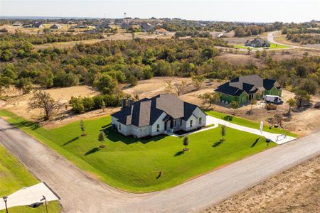 New construction Single-Family house 760 Burr Oak Lane, Weatherford, TX 76085 Plan Unknown- photo 5 5