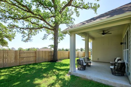 New construction Single-Family house 145 Samuel Blair Pass, Bastrop, TX 78602 Rockwood- photo 38 38