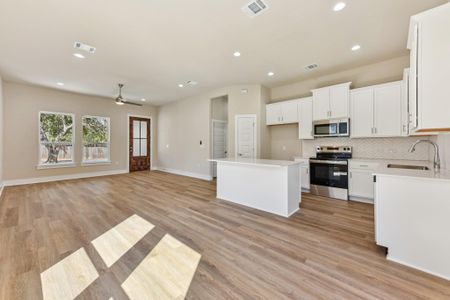 New construction Single-Family house 855 Cypress Ln, Cottonwood Shores, TX 78657 - image 5