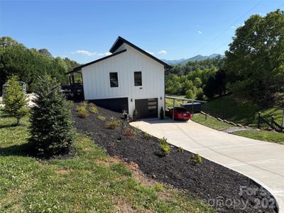 New construction Single-Family house 1 Little Oak Rd, Leicester, NC 28748 - image