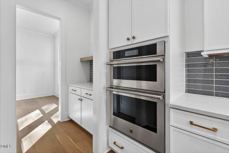 New construction Single-Family house 2806 Pathway Dr, Chapel Hill, NC 27516 - image 12