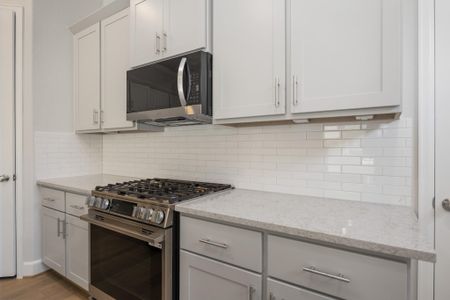 New construction Single-Family house 4317 Roseland St, Unit A, Houston, TX 77006 - image 14
