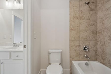 New construction Single-Family house 4615 Greyson Manor Dr, Cumming, GA 30041 plan Belville - image 7