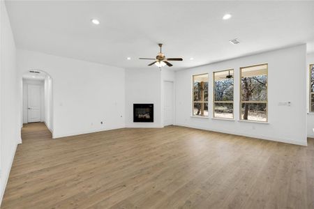 New construction Single-Family house 414 County Rd 4598, Boyd, TX 76023 null- photo 6 6