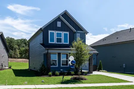 New construction Single-Family house 54 Restful Pt, Fuquay Varina, NC 27526 plan The Crossman - image