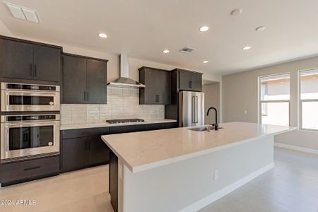 New construction Townhouse house 243 E Citrus Hollow Wy, Queen Creek, AZ 85140 null- photo 8 8