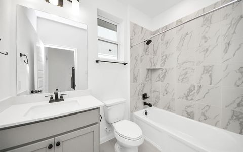 New construction Single-Family house 7314 Prairie Lakeshore Ln, Katy, TX 77493 plan Grinnell - image 4