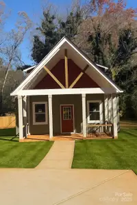 New construction Single-Family house 510 N Mulberry St, Cherryville, NC 28201 - image