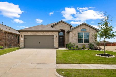 New construction Single-Family house 1927 Jackson St, Cleburne, TX 76033 - image