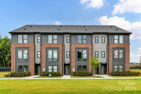 New construction Townhouse house 3018 Khan Park Drive, Unit 66, Charlotte, NC 28206 The Bancroft- photo 0