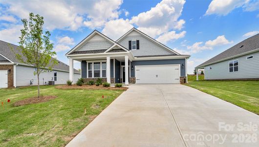 New construction Single-Family house 662 River Bottom Rd, Fletcher, NC 28732 - image