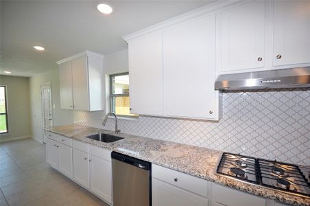New construction Single-Family house 3622 Los Cabos Blvd, Dickinson, TX 77539 Plan 318- photo 5 5