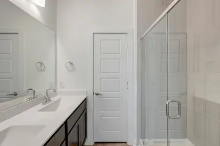 New construction Single-Family house 1058 Garnet Star Dr, La Marque, TX 77568 plan Primrose - image 15