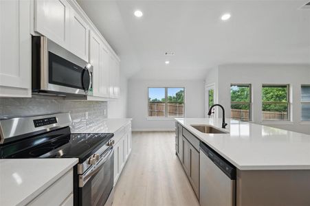 New construction Single-Family house 1401 Quail Creek Dr, Cleburne, TX 76033 plan Essex - image 7