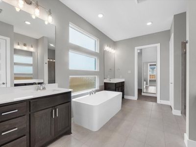 New construction Single-Family house 19702 Centennial Park Ln, Cypress, TX 77433 plan Windsor - image 6