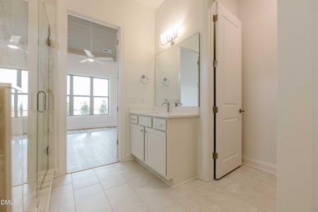 New construction Single-Family house 3501 Amelia Grace Dr, Unit 71, Fuquay Varina, NC 27526 plan Elm - image 18