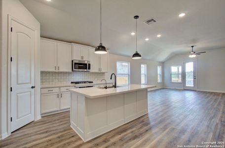 New construction Single-Family house 1563 Seekat Dr, New Braunfels, TX 78132 Oleander- photo 2 2