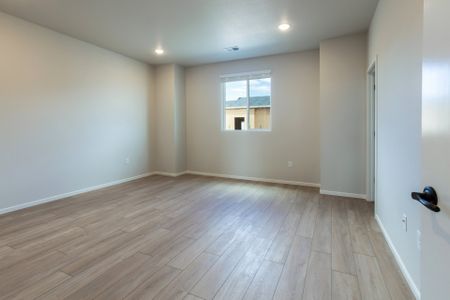 New construction Condo/Apt house 505 N Aria Way, Fort Collins, CO 80524 - photo 22 22