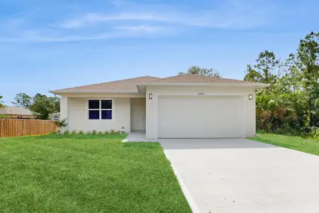 New construction Single-Family house 8516 102Nd Ct, Vero Beach, FL 32967 - image