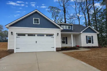 New construction Single-Family house 1707 Elizabeth Dr, Kinston, NC 28504 - image
