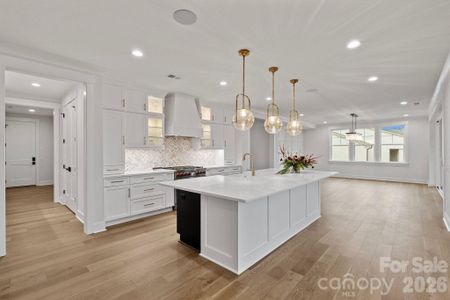 New construction Single-Family house 8212 Farm Crossing Ln, Huntersville, NC 28078 - image 9