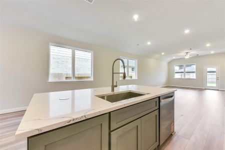 New construction Single-Family house 16323 Placid Stream St, Conroe, TX 77302 plan Plan 3019 Elevation A - image 12