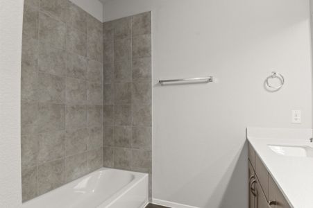 New construction Single-Family house 196 Lavender Ln, Elgin, TX 78621 Harvest Ridge 1514- photo 16 16