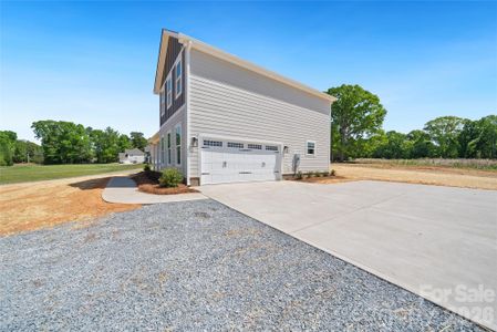 New construction Single-Family house 816 N Rocky River Rd, Unit 7, Monroe, NC 28112 - image 3