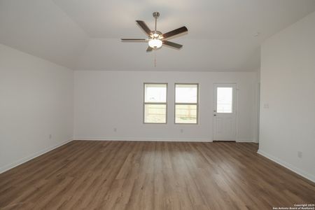 New construction Single-Family house 10203 Goodison Dr, Converse, TX 78109 Moscoso- photo 3 3