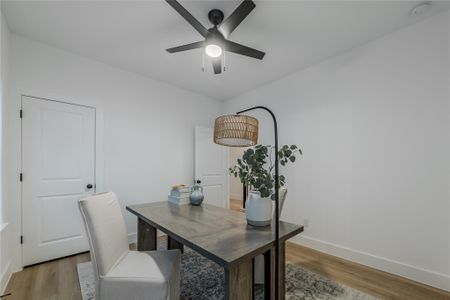 New construction Single-Family house 1911 Dewalt St, Houston, TX 77088 - image 16