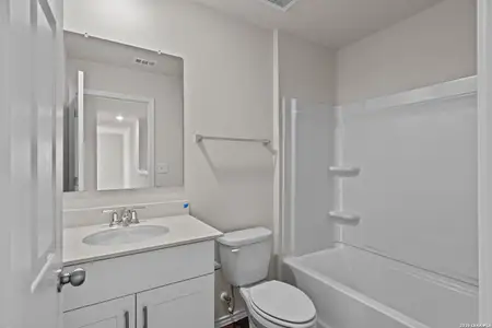 New construction Single-Family house 13414 Marlin Dock, San Antonio, TX 78245 plan Springfield - image 9