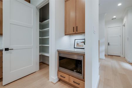 New construction Single-Family house 1728 Ridgewood St, Houston, TX 77006 null- photo 10 10