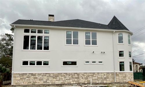 New construction Single-Family house 9756 Westview Dr, Houston, TX 77055 - image