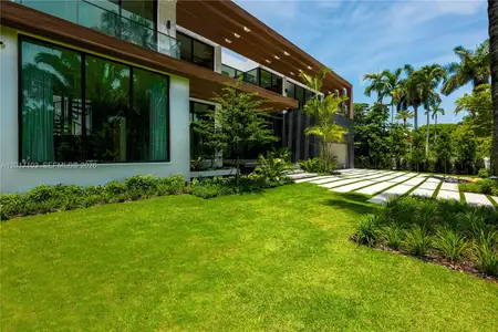 New construction Single-Family house 2520 Shelter Ave, Miami Beach, FL 33140 - image