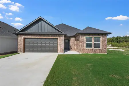 New construction Single-Family house 711 N College St, West, TX 76691 - image