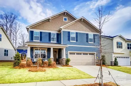 New construction Single-Family house 2808 Westmont Dr, Gastonia, NC 28052 plan Voyageur - image