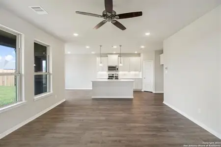 New construction Single-Family house 6307 Mifflin Wy, San Antonio, TX 78253 Somerville V- photo 5 5