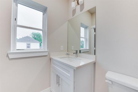 New construction Single-Family house 1424 W 34th 1/2 St, Houston, TX 77018 plan Claire - image 10