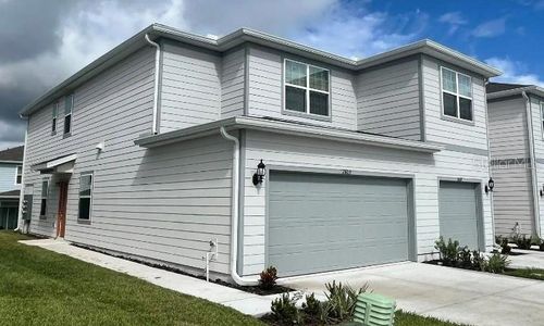 New construction Townhouse house 2562 Winsome Way, Davenport, FL 33896 - photo 0