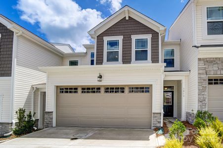 New construction Townhouse house 14905 Tamarack Dr, Charlotte, NC 28278 null- photo 2 2