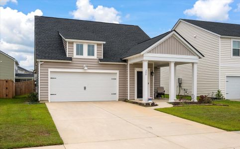 New construction Single-Family house 208 Dean Hall Ave, Moncks Corner, SC 29461 plan Palmetto - image