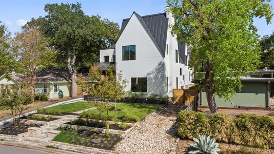 New construction Single-Family house 2001 Forest Trl, Austin, TX 78703 - image