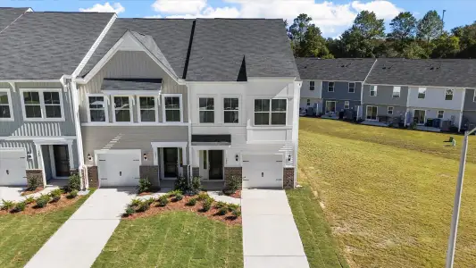 New construction Single-Family house 133 Elyse Overlook Lp, Sanford, NC 27332 plan Dahlia - image