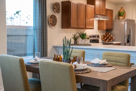 New construction Single-Family house 114 E Granite Shores Dr, Boerne, TX 78006 null- photo 5 5