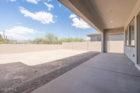 New construction Single-Family house 3614 W Buist Ave, Laveen, AZ 85339 plan Mandarin Plan 5010 - image