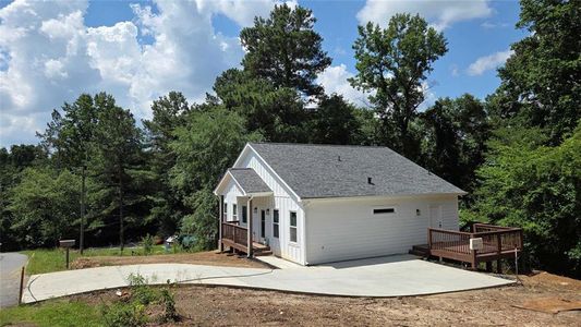 New construction Single-Family house 41 Walnut Trl, Cartersville, GA 30121 - image