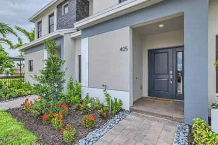 New construction Townhouse house 504 Ne 1St Dr, Florida City, FL 33034 - image
