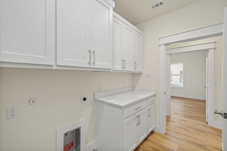 New construction Single-Family house 745 River Oak Way, Lake Dallas, TX 75065 - image