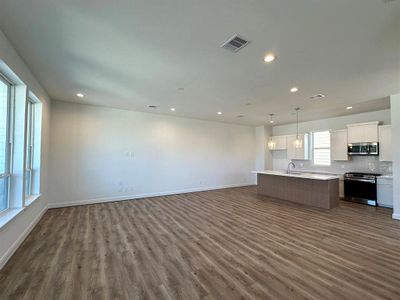 New construction Single-Family house 1013 Erin St, Unit S, Houston, TX 77009 9366- photo 10 10