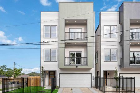 New construction Single-Family house 3431 Dennis St St, Houston, TX 77004 - image